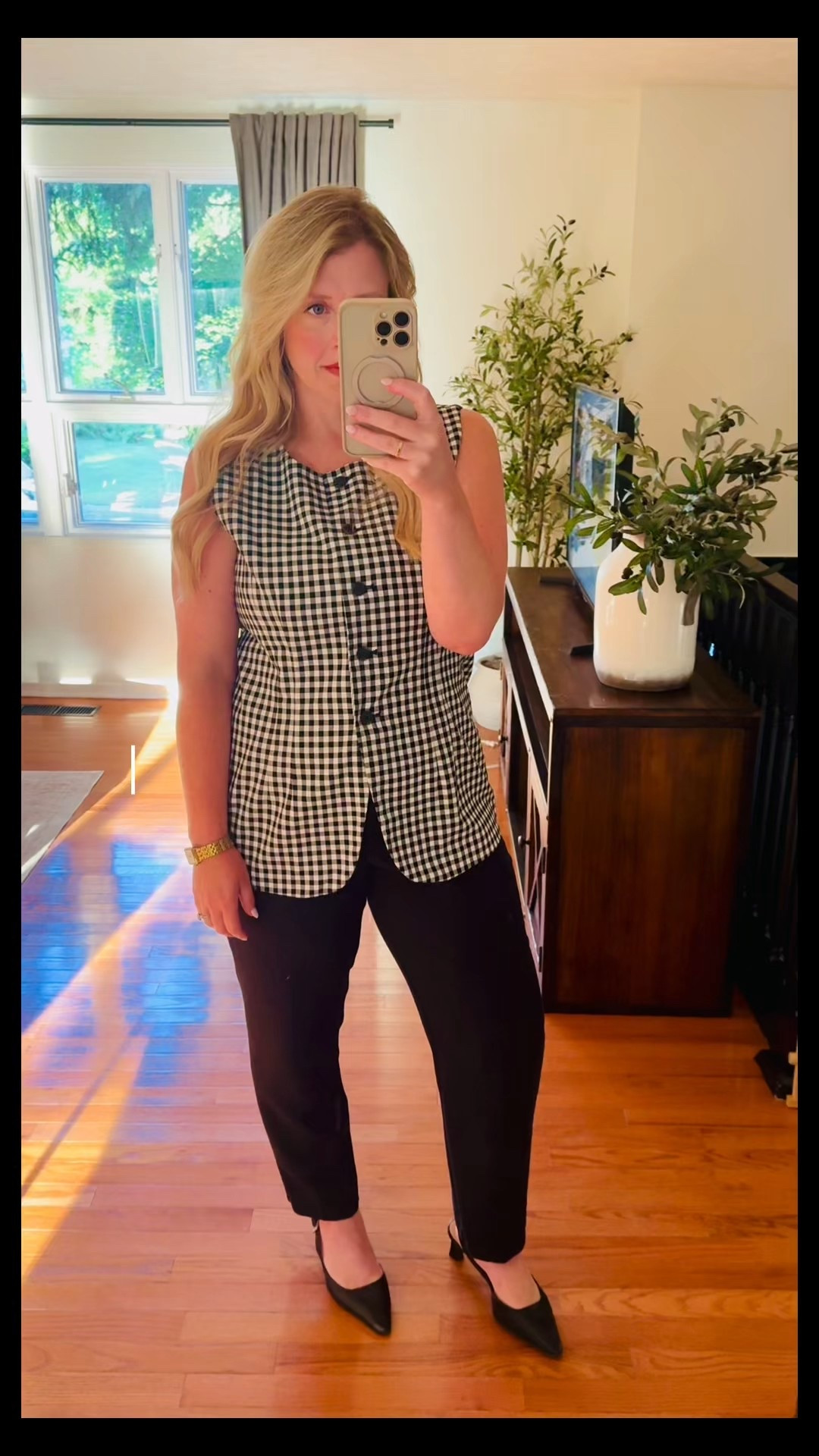 This week’s office outfits ✨ I guess I only wore three colors 🫠

#LTKMidsize #LTKWorkwear