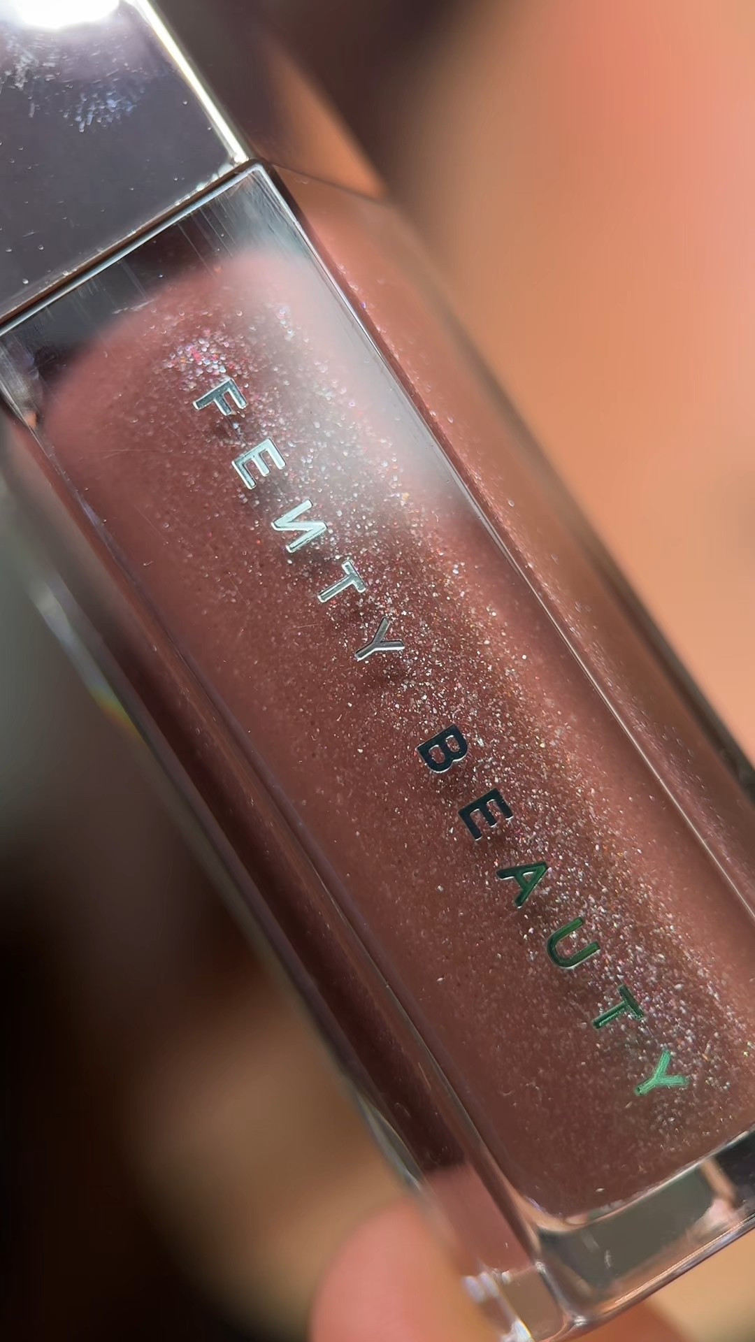 NEW FENTY GLOSS BOMB in ‘Amber Rose’  & TREATZ ‘Cocoa! 😍

#LTKBeauty #LTKSaleAlert #LTKgrwm