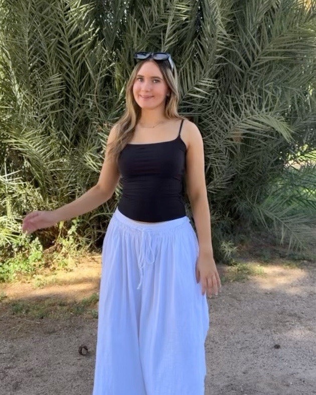 Flowy, effortless, and SO flattering 🤍 These split-side wide leg palazzo pants are giving main character energy. They’re lightweight, super comfy, and move with you—perfect for beach days, brunch, or just feeling cute and put together. Dress them up with a bodysuit or keep it chill with a tank ✨

#LTKStyle #LTKFinds #LTKUnder50 #PalazzoPants #WideLegPants #FlowyFit #SummerStyle #BeachyVibes #OOTDInspo #CasualChic #EffortlessStyle #FashionFinds #ComfyAndCute #TrendingNow #VacationOutfit

#LTKdayinmylife #LTKU #LTKootd