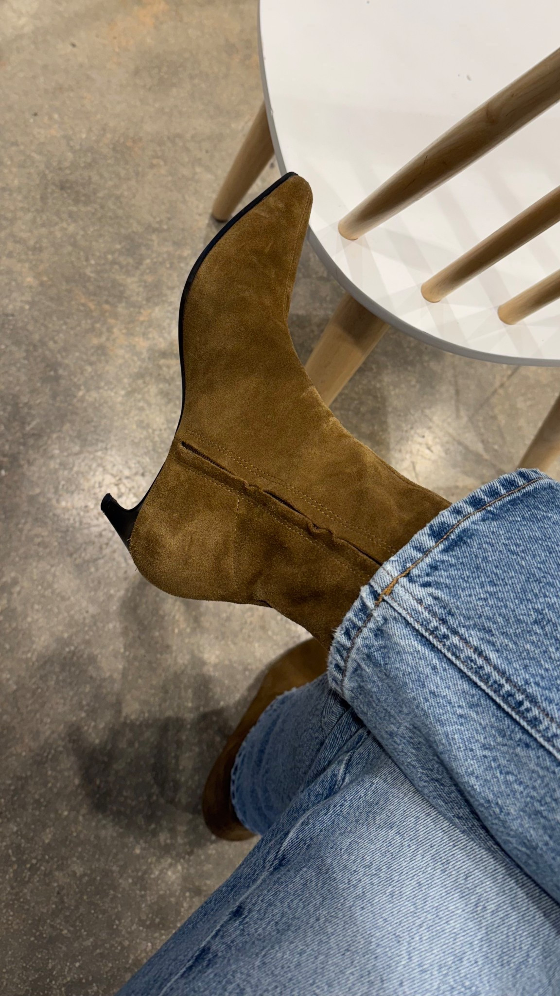 Boots meant for walking 🤎 #boots 

#LTKGiftGuide #LTKSeasonal #LTKShoeCrush