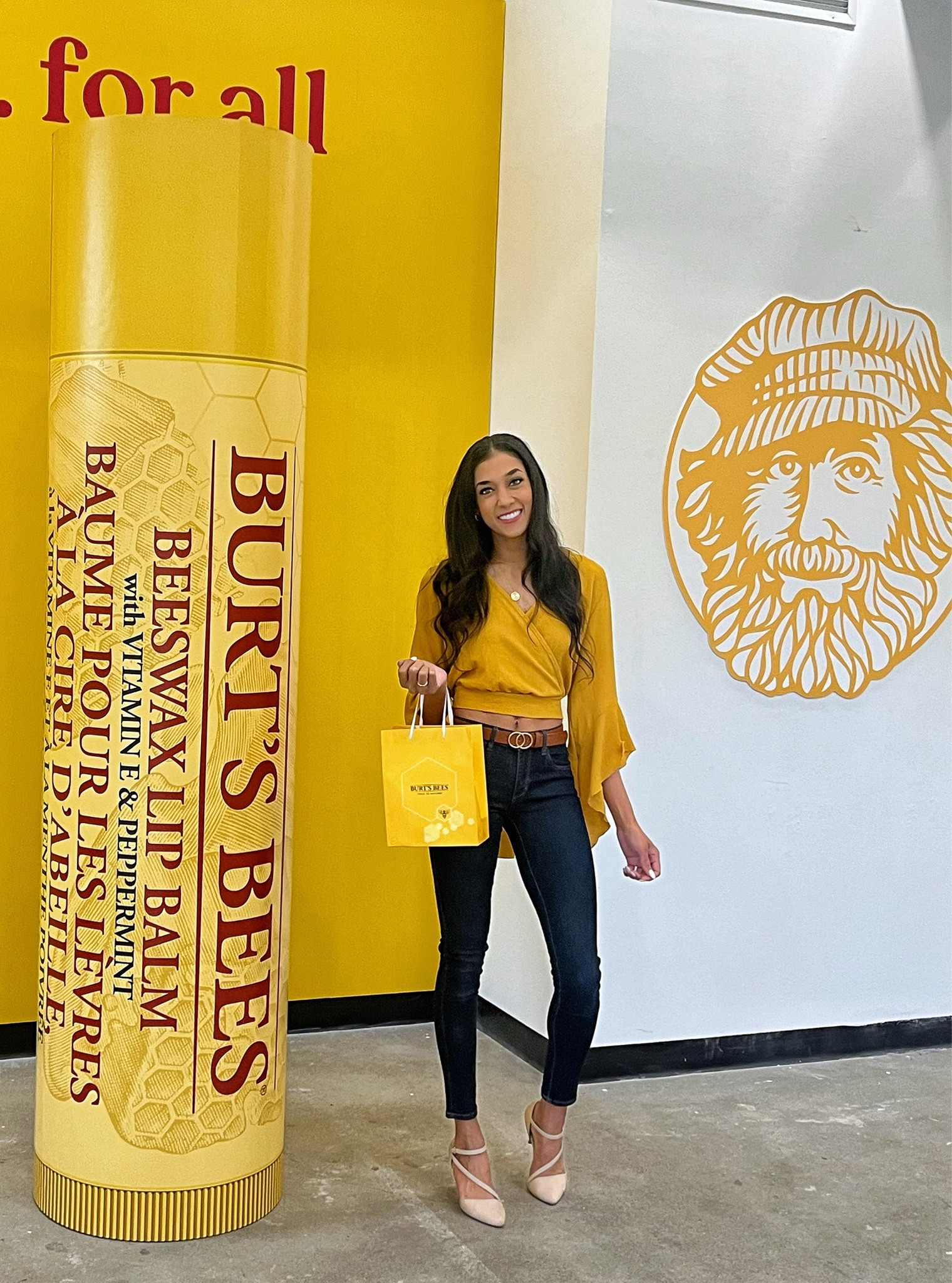 Burt’s bees, skincare, beauty, beauty products, skincare products, beeswax, lip balm, facial care, lip care, anti aging, sensitive skin, acne prone skin, skin renewal, cleansing towelettes, makeup wipes

#LTKbeauty #LTKfindsunder50 #LTKGiftGuide