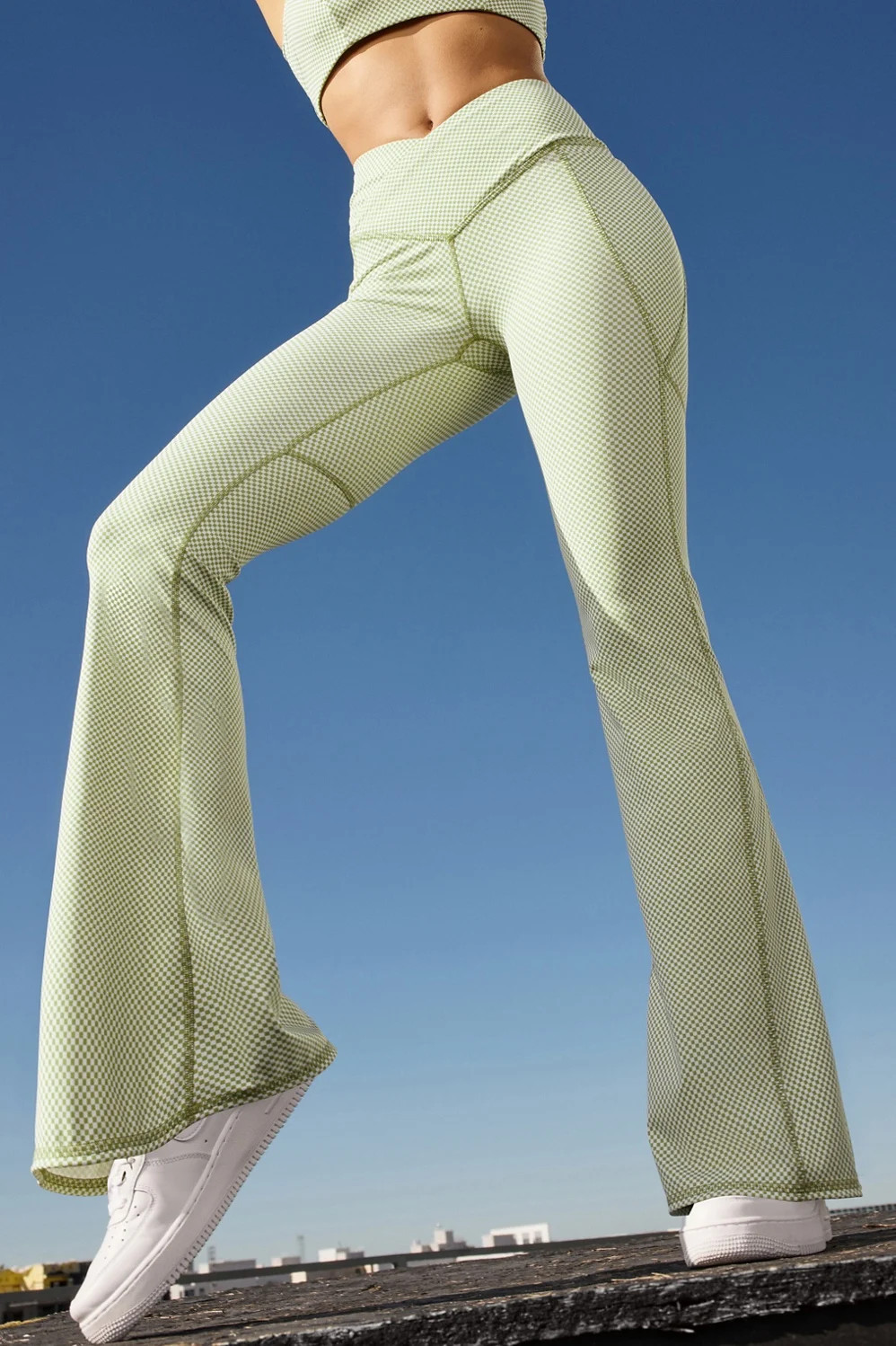 High-Waisted Crossover Flare | Fabletics - North America