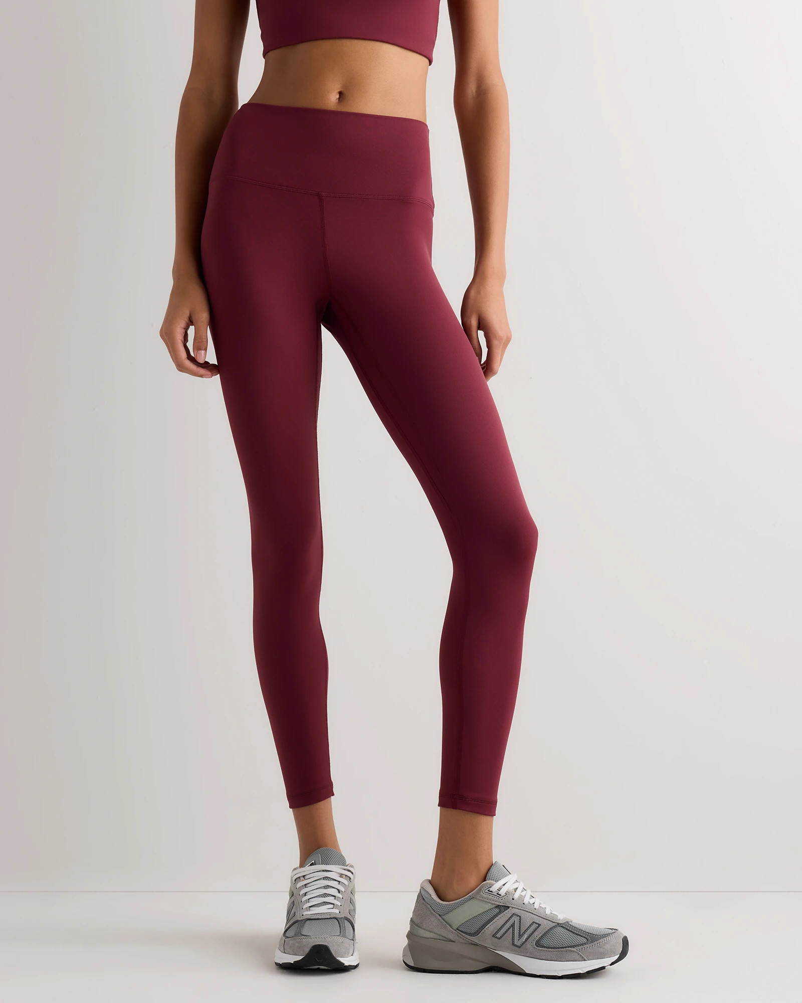 Quince | Women's Ultra-Form High-Rise Legging in Espresso, Size Medium, Nylon/Spandex | Quince