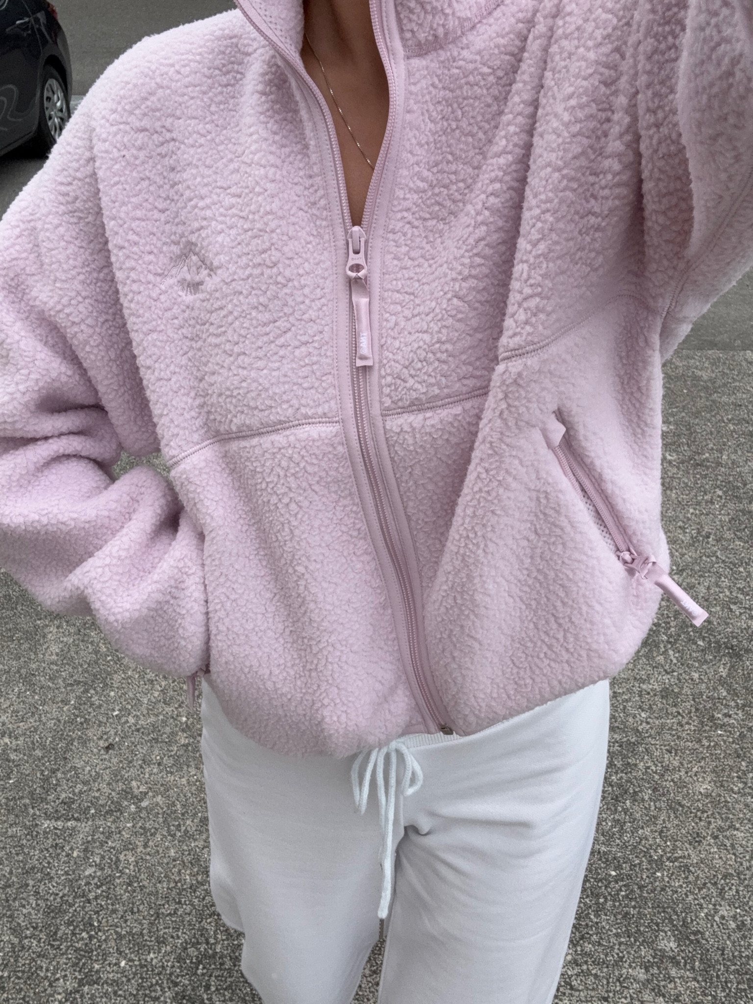 aritzia full zip jacket in pink! i love their polar tech so much as a PNW girly. 💕 wearing an XS, and still a bit oversized! 