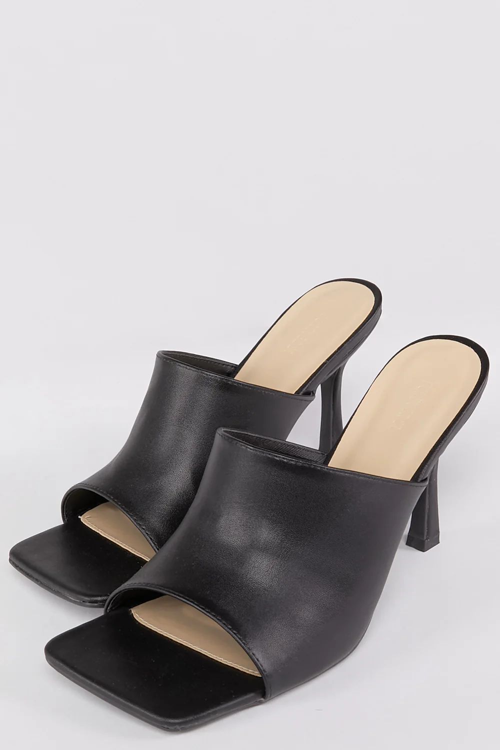 Wide Band Stiletto Mule High Heel
– Forever 21 | Forever 21 CA