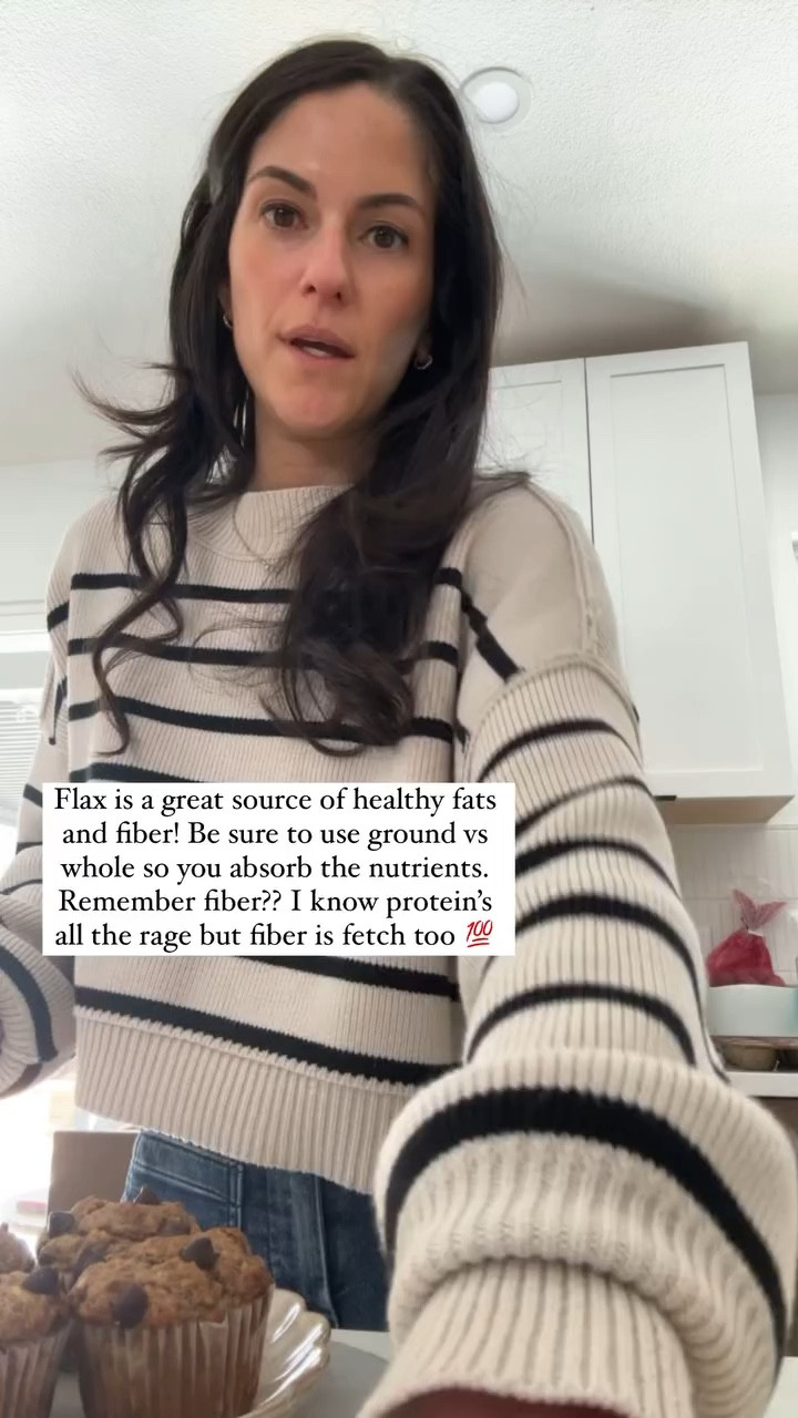 Loving this cozy cropped sweater. It runs small (I’m wearing size S). 