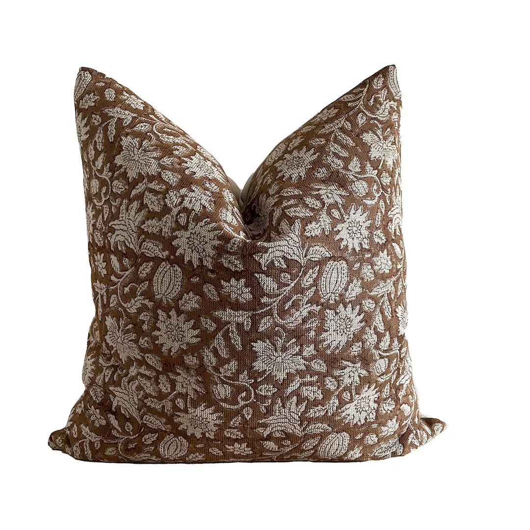 Reddish-brown Block Print Pillow Cover on Textured Linen Pillow Dyelot2 - Etsy | Etsy (US)