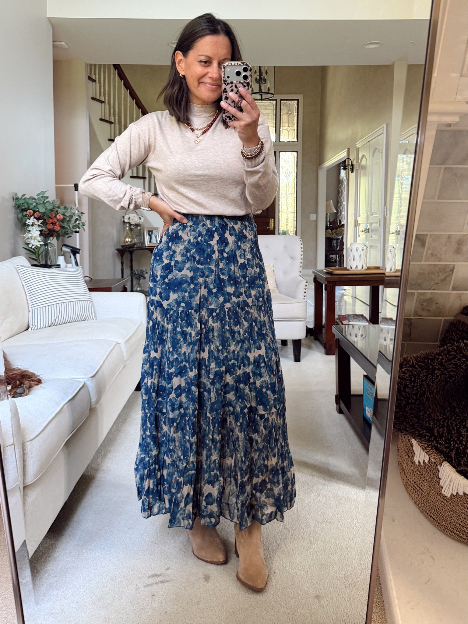 Fall outfit idea! Fall family photos, Thanksgiving outfit idea.

Maxi skirt runs true to size - top runs true to size - wearing a small in both.