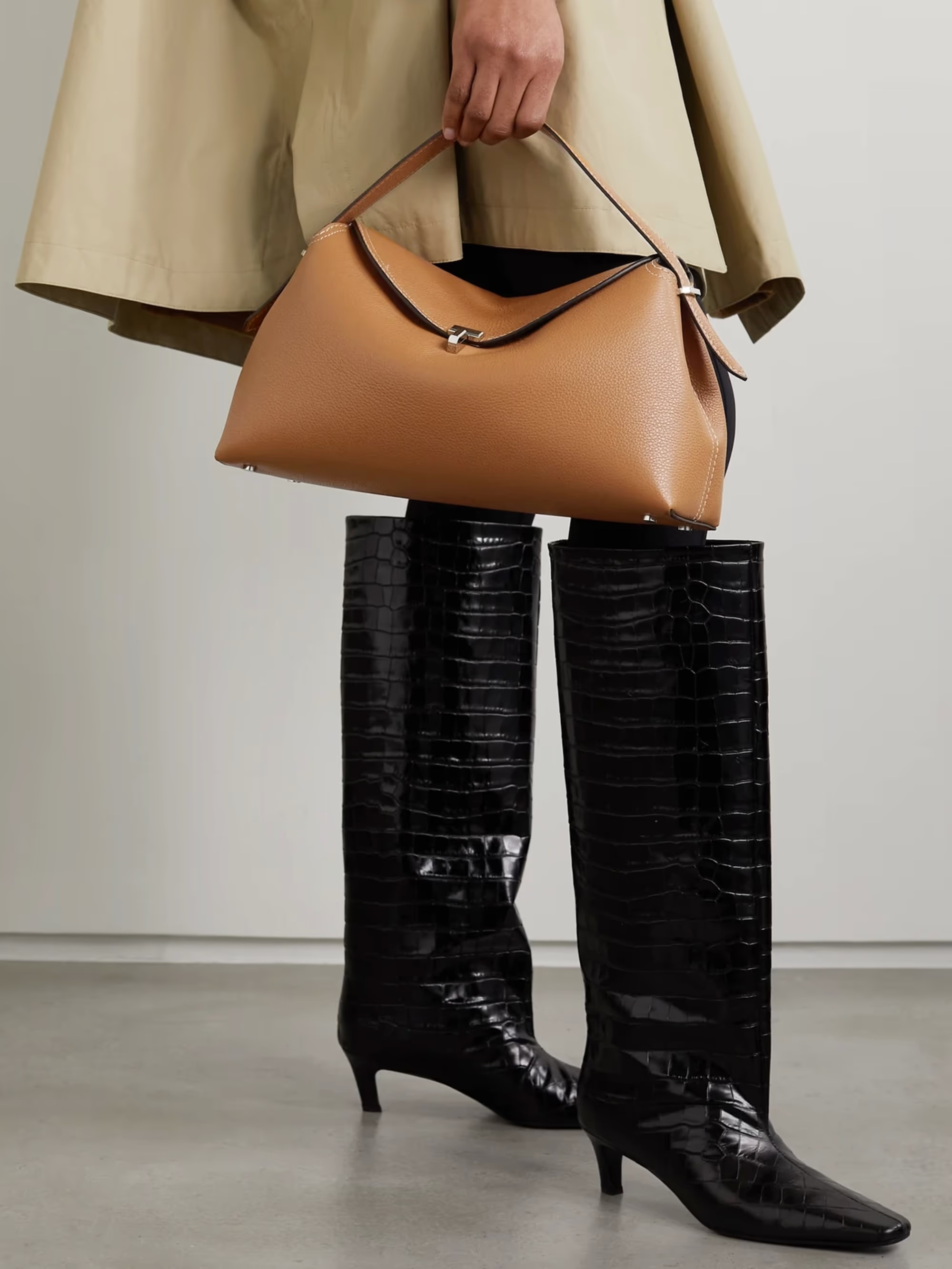 T-Lock textured-leather shoulder bag | NET-A-PORTER (US)
