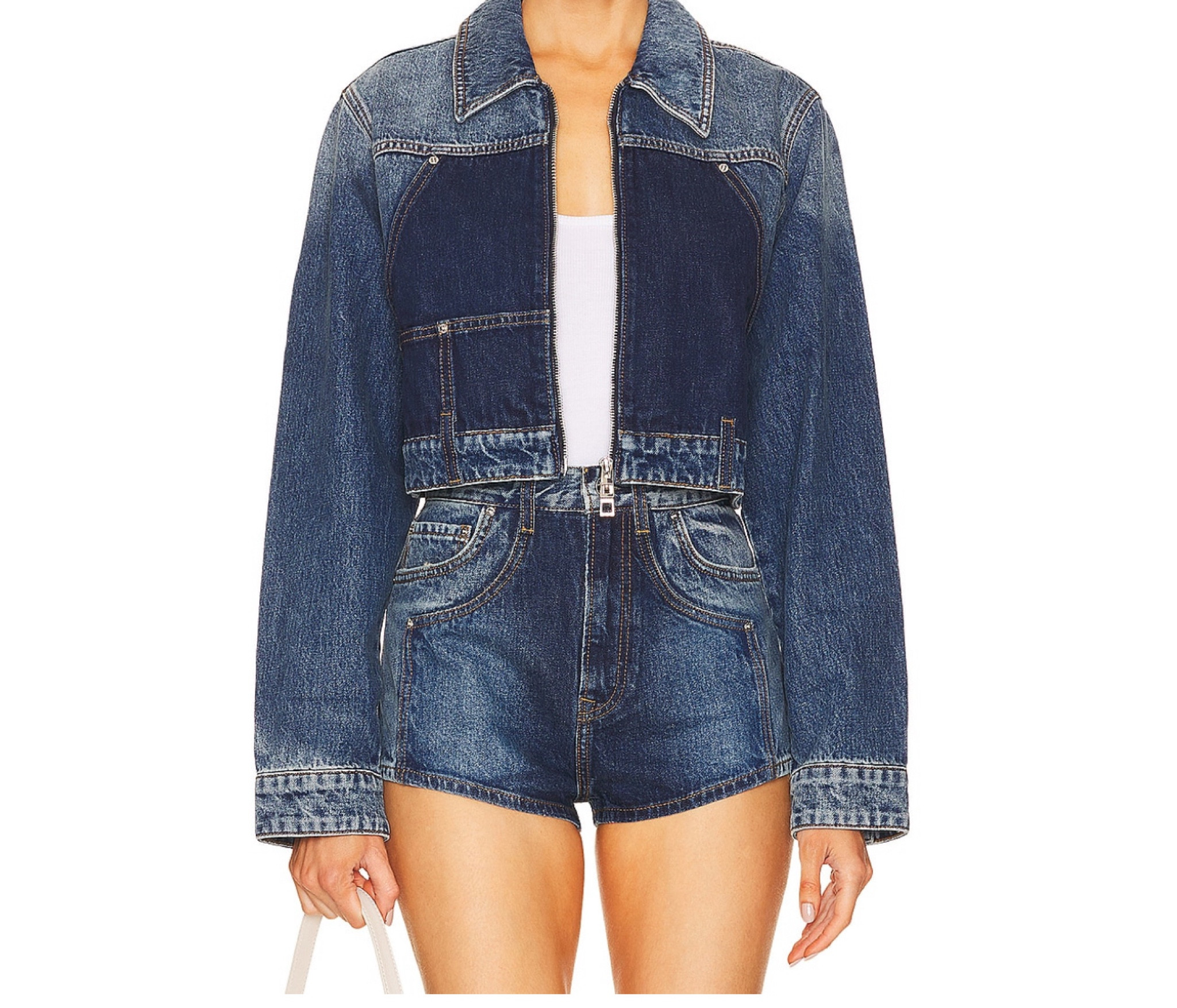💙💙

#LTKFestival #LTKStyleTip #LTKGiftGuide