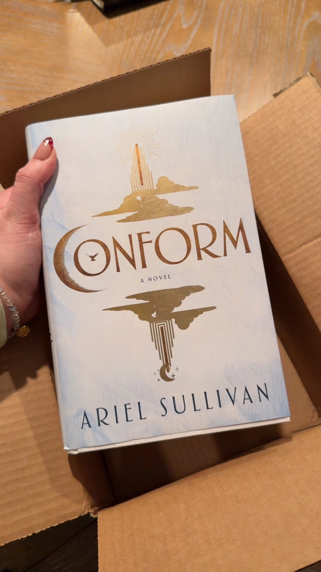 This book is AWESOME!!! 🙌🏼✨ Dystopian meets Love Triangle in the first book of an incredible series!!!

#LTKselfcare #LTKdayinmylife #LTKmomlife