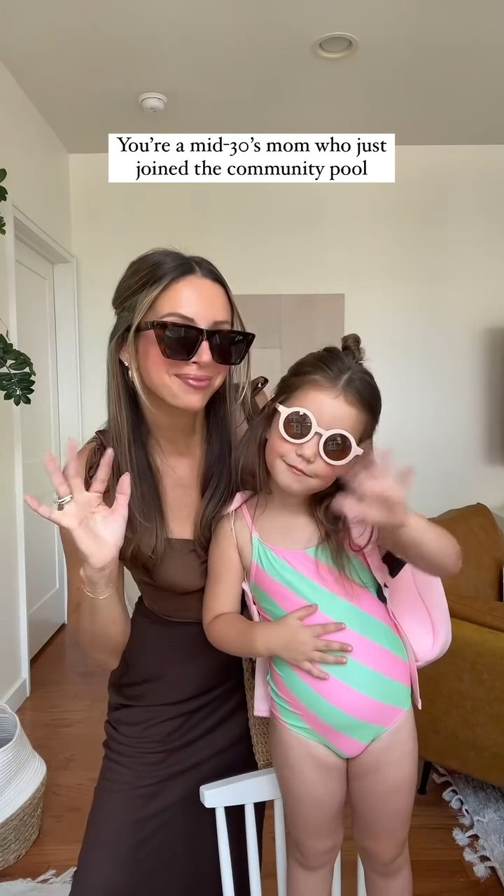 the mom struggle of finding bathing suits that are cute but we can also wear while chasing our kids around in public 😅 loving the one pieces by @tularosalabel this year. full look details below 
•
suit: @tularosalabel 
coverup: @lioness_official 
sunglasses: @zara 
sandals: @mango 
bag: @amazonfashion