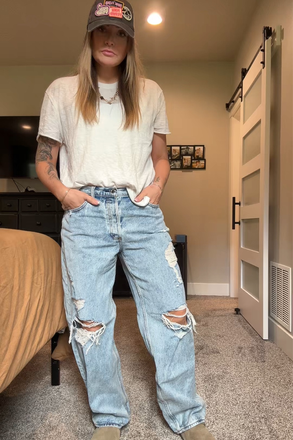 I sized up in denim for an extra baggy look


#LTKBeauty #LTKWorkwear #LTKStyleTip