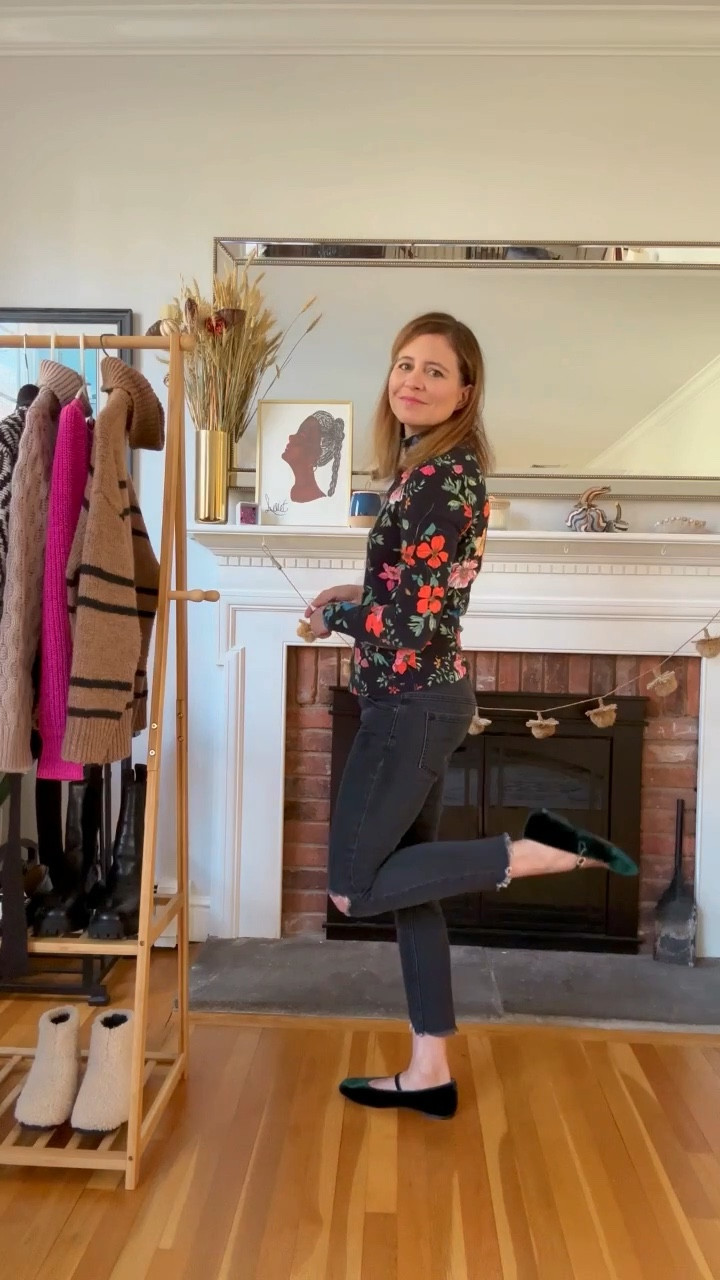 Sometimes you just need to blow dry your hair and put on some @iliabeauty lip gloss and a colorful top 💕

#LTKbeauty #LTKshoecrush #LTKstyletip