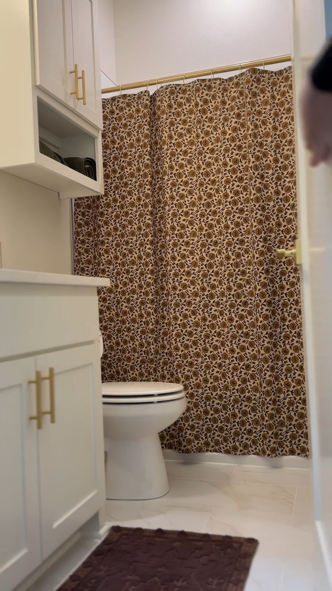 A simple guest bathroom upgrade! It feels so good to have a functioning guest bathroom ready for the holiday season! I also added a few bath mats and shower curtains that I think are so cute for a guest bathroom! 

Bathroom decor, bathroom design inspo, patterned shower curtain, pattern bath mat, bathroom decor ideas 


#LTKselfcare #LTKHome #LTKSaleAlert