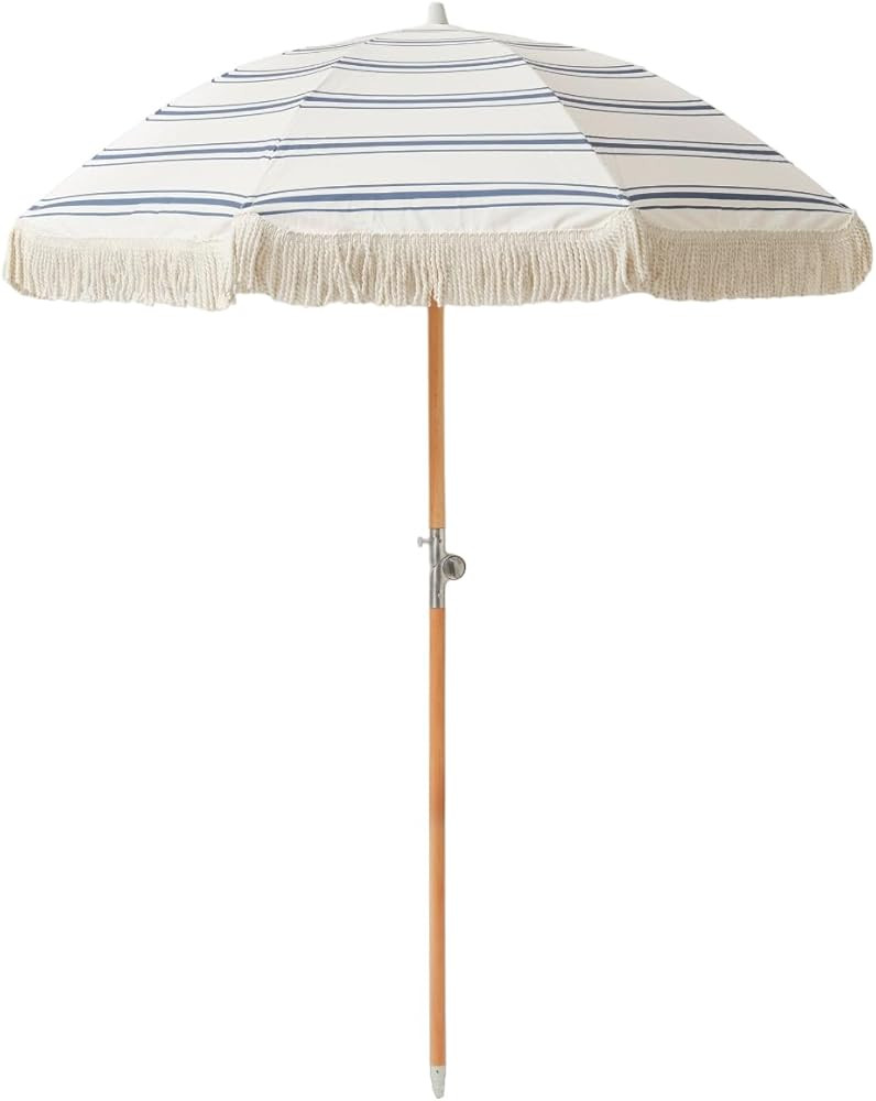 Luxe Beach Umbrella | The Resort Coastal Blue | Amazon (US)