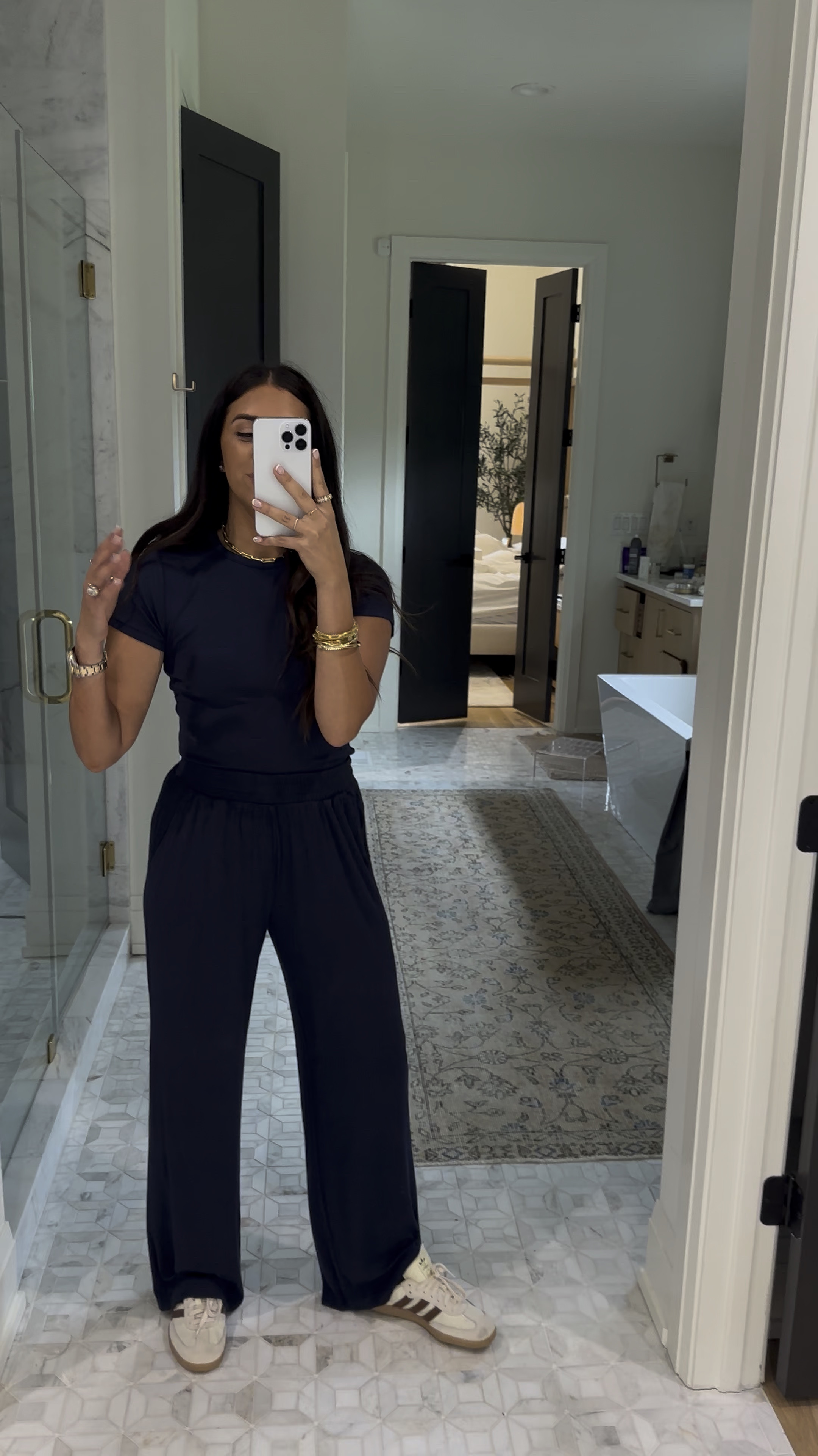 Top: medium
Pants: small

Dressupbuttercup.com #dressupbuttercup #dederaad 

#LTKCyberWeek #LTKGiftGuide #LTKFindsUnder100