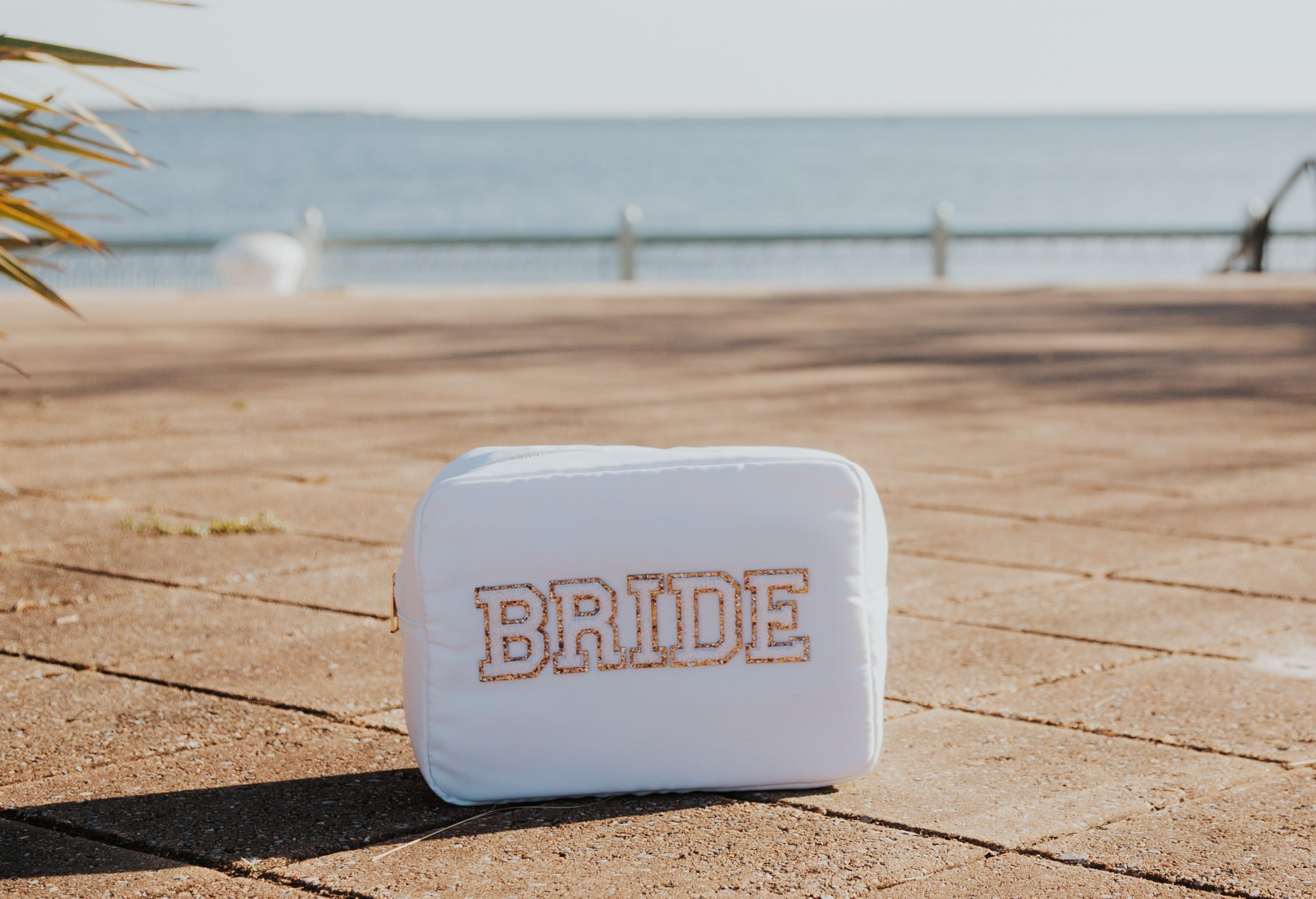 WHITE BRIDE MAKEUP BAG- XL | KenzKustomz | KenzKustomz