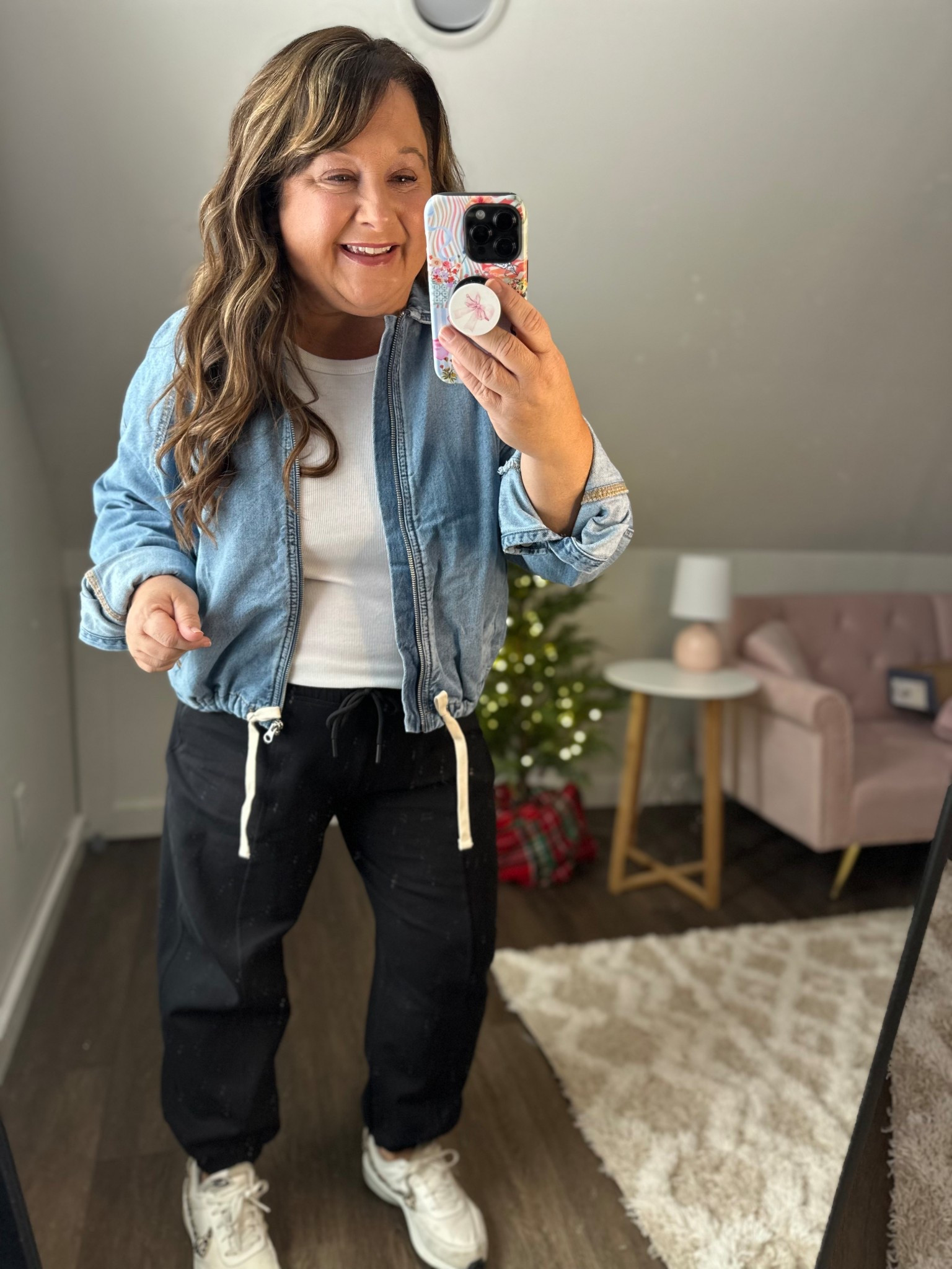 The cutest denim jacket, runs TTS, I am in an xl. This one is going fast friends. 