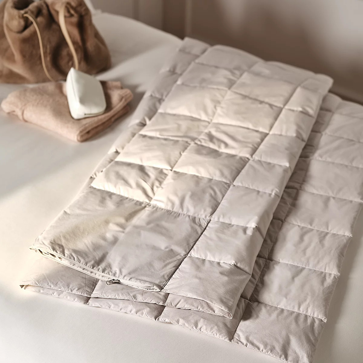 Cloud Down Travel Blanket | The White Company UK & ROW