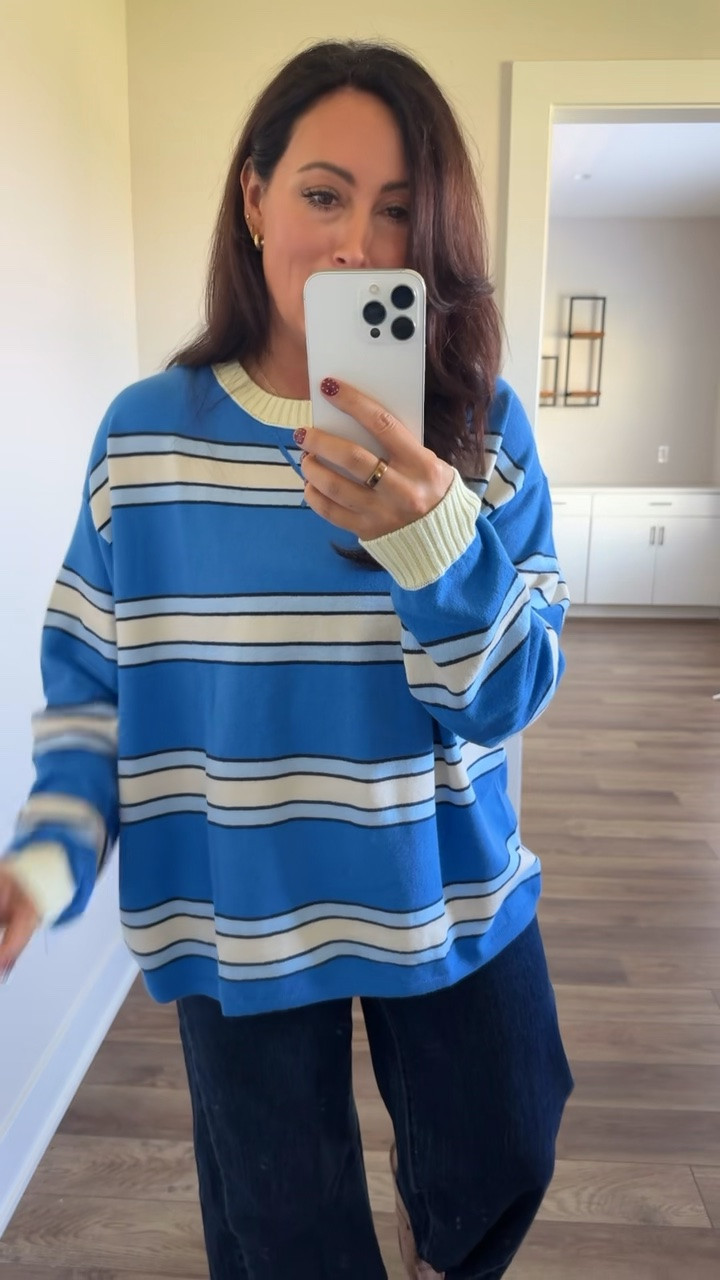 @American Eagle Outfitters  @Aerie  fall clothing haul! Everything is up to 35% off with code STOCKNROLL 🤍 If there’s one thing to get from this haul, it’s this sweatshirt! So comfortable and so cute!

#LTKootd #LTKSeasonal #LTKSaleAlert