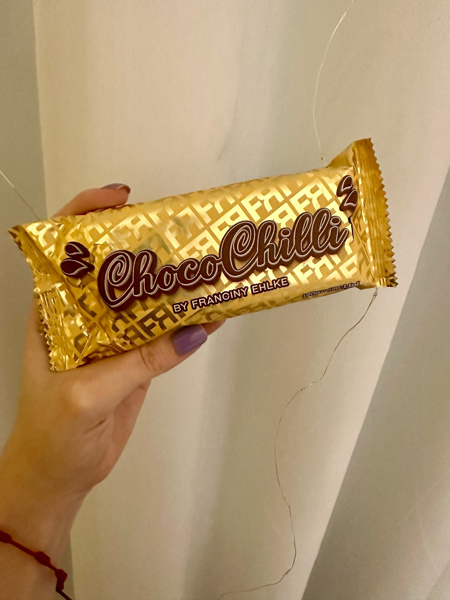 O clima de Páscoa já chegou ai? Em breve vai ter review do chocochilli da Franciny Ehlke. 

#chocochilli #francinyehlke #lipchilli #gloss #lipgloss #chocolate #páscoa 

#LTKbeauty #LTKbrasil