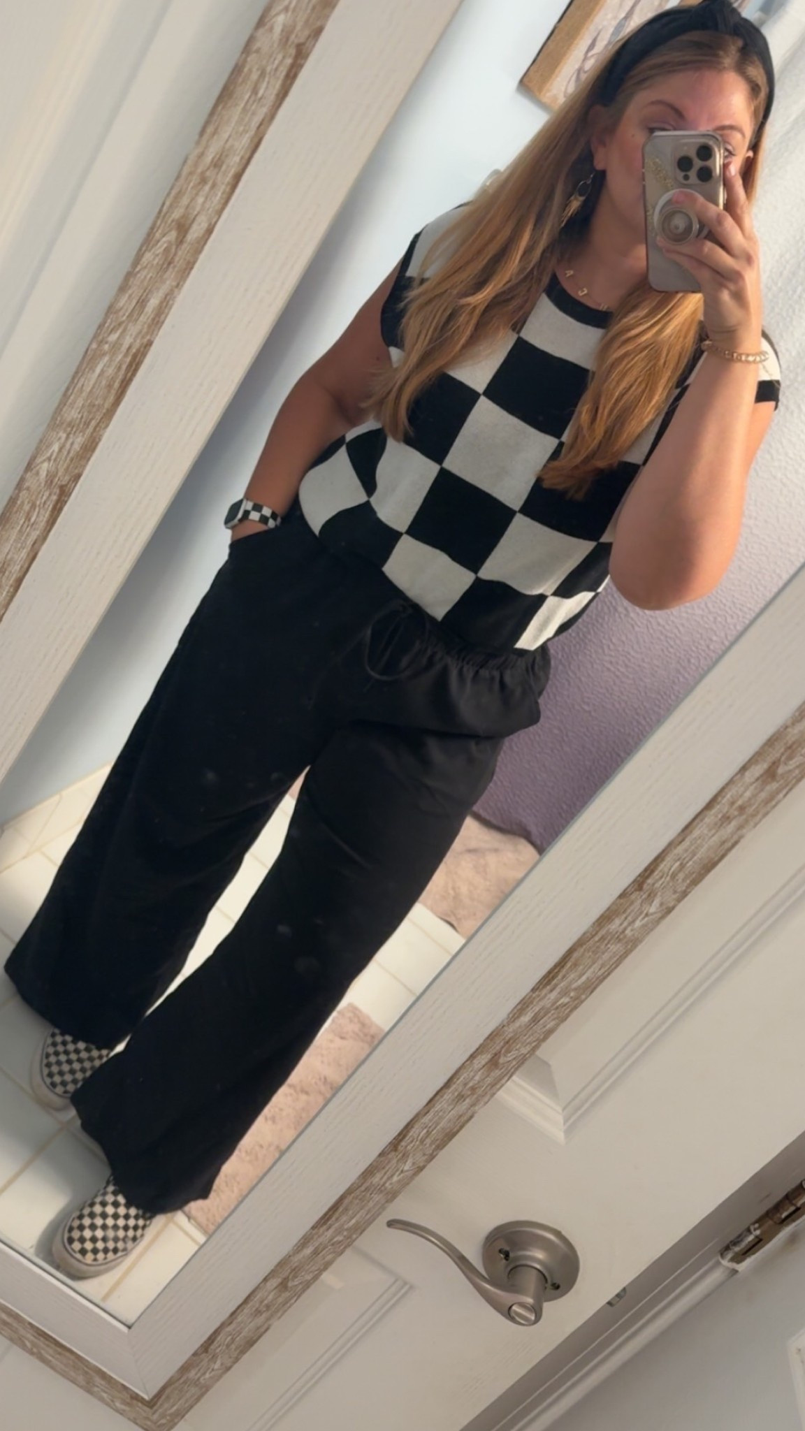 Teacher style with an edge #teacherootd

#LTKMidsize