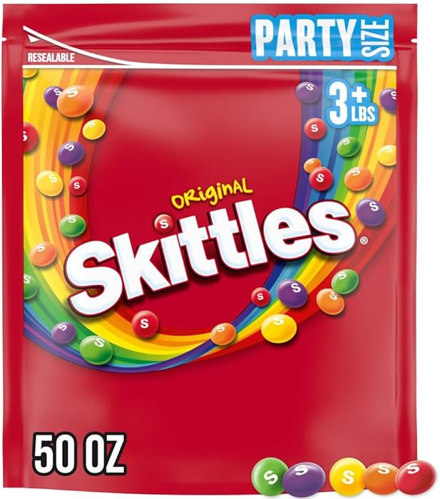 Caramelos Skittles, Original Fruity Candy Party - Bolsa de tamaño fiesta, 50 onzas | Amazon (US)