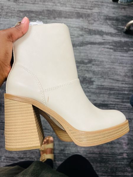 Shop the @target Labor Day sale! Saw these boots & immediately loved them. 
Would work well as gifts. 
#Secretsofyve 
Always humbled & thankful to have you here.. 
CEO: patesillc.com & PATESIfoundation.org

@secretsofyve : where beautiful meets practical, comfy meets style, affordable meets glam with a splash of splurge every now and then. I do LOVE a good sale and combining codes! #LTKsalealert  #ltkmen #ltkfit
Maternity
Wedding guest dress
Work wear
Fall outfits 
Halloween 
Labor Day sale
Madewell
Teacher outfits
Home decor #ltkfamily
Fall Wedding Guest
Fall decor Fall Dress #ltkwedding
#ltkhome #ltkbeauty #ltkcurves #ltkshoecrush #ltkitbag #ltkstyletip #ltktravel #ltkworkwear #ltkswim #ltkbump #LTKbaby secretsofyve

#LTKsalealert #LTKunder50 #LTKSeasonal