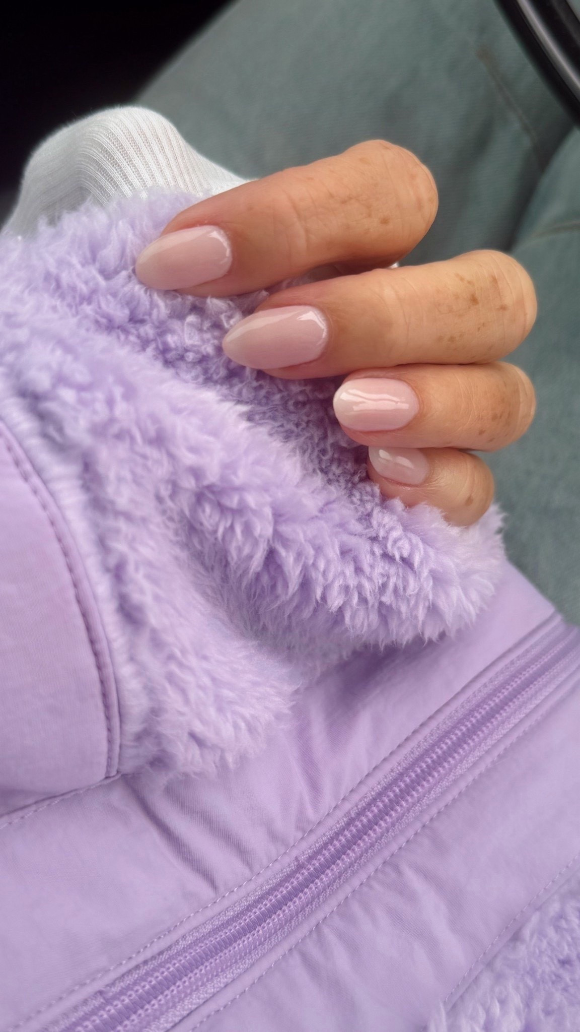 nail color is OPI: movie buff. I did dip powder.

Spring nails. Natural nails. Nail color. Vest. Spring. 

#LTKBeauty #LTKFindsUnder50 #LTKgrwm