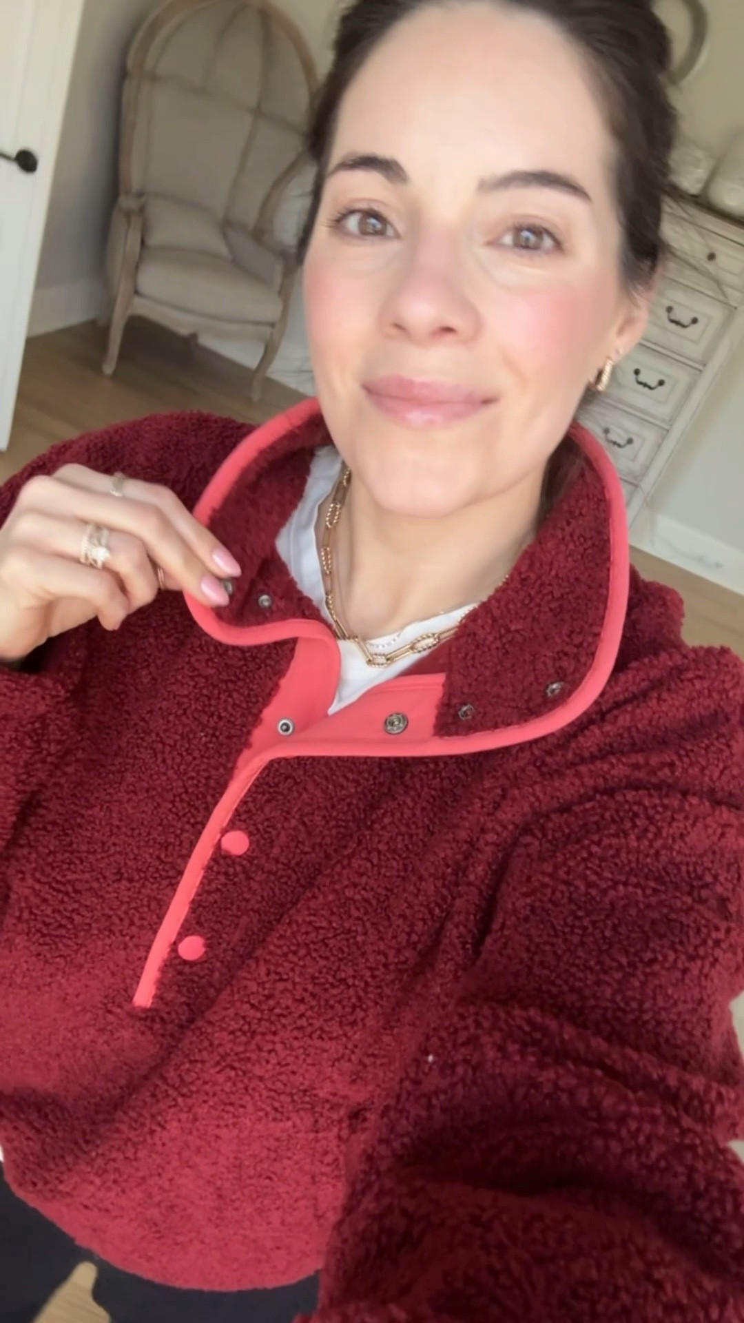 Back in stock AE/Aerie Deals!

Small pullover 40% off
Small white shirt
Small pants 50% off
TTS shoes 

#LTKootd #LTKmomlife #LTKgrwm