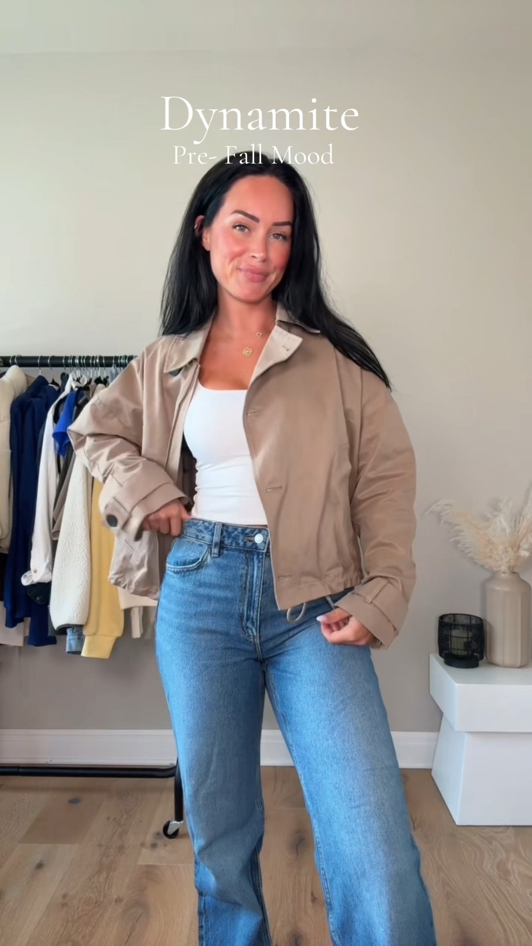 Your pre-fall wardrobe refresh starts here 🖤 Chic, versatile @dynamiteclothing finds that take me from desk to dinner. #ad

My sizing 5’7, 145lbs, 32dd
I’m wearing size small tops, size 27 jeans 