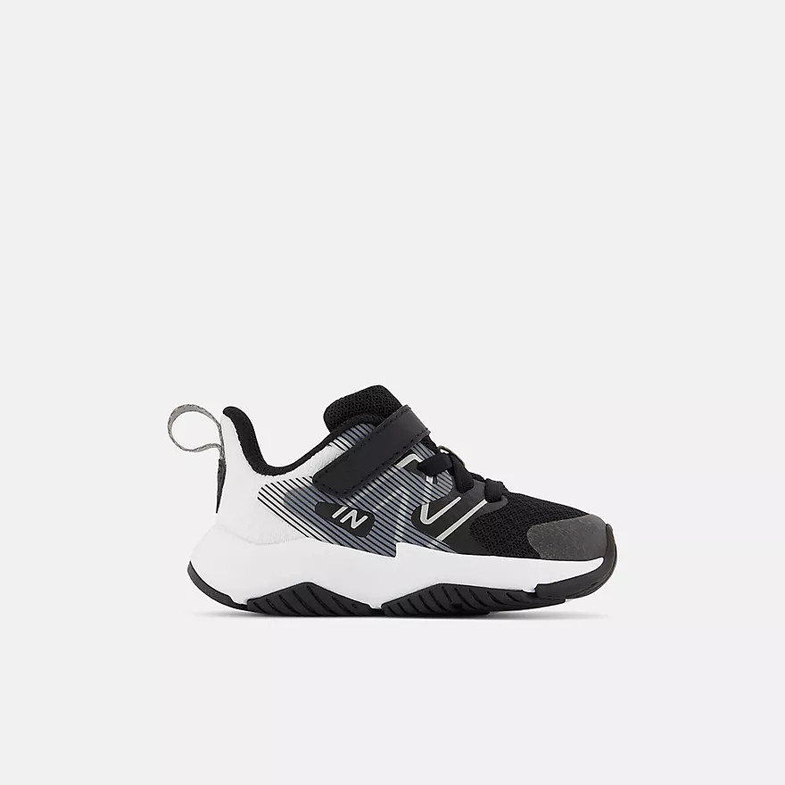 Rave Run v2 Bungee Lace with Top Strap | New Balance Athletics, Inc.