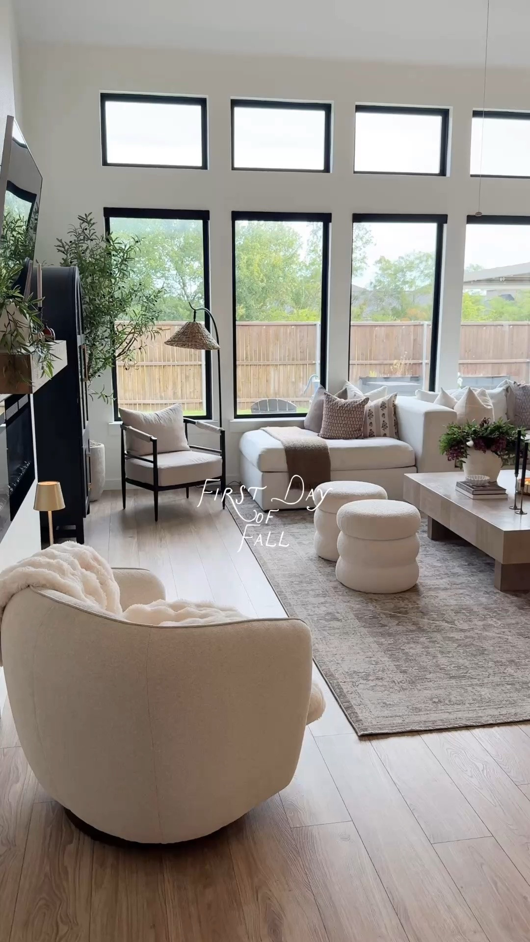 Cozy layered home decor, neutral home, organic modern, modern traditional, home styling ideas, fall home decor, cozy home

#LTKHome
