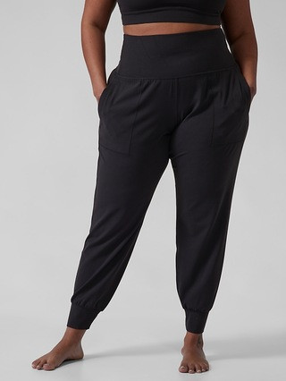 Salutation Jogger | Athleta