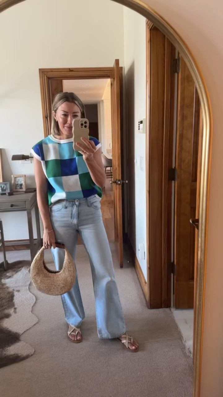 Staud bag and jeans I’m grabbing in white on sale ! Size 26

#LTKStyleTip #LTKSaleAlert