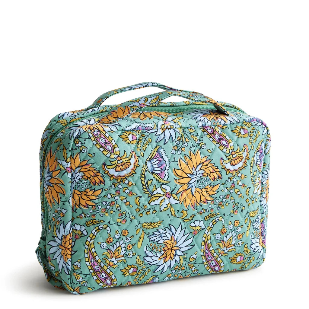 Hanging Travel Organizer | Vera Bradley