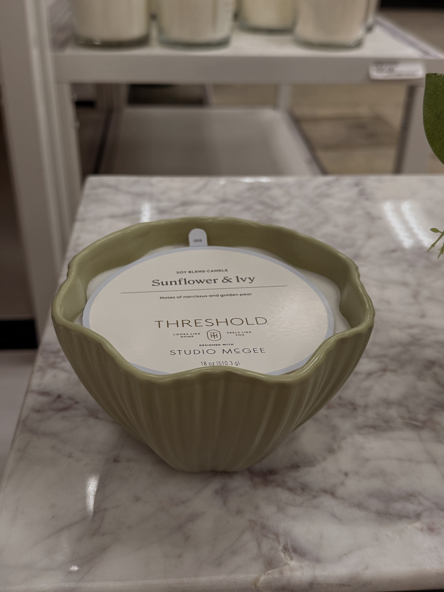 this candle smells like spring 🌷🥹💫 @Target #homefinds #spring 

#LTKSpringSale #LTKHome #LTKSeasonal