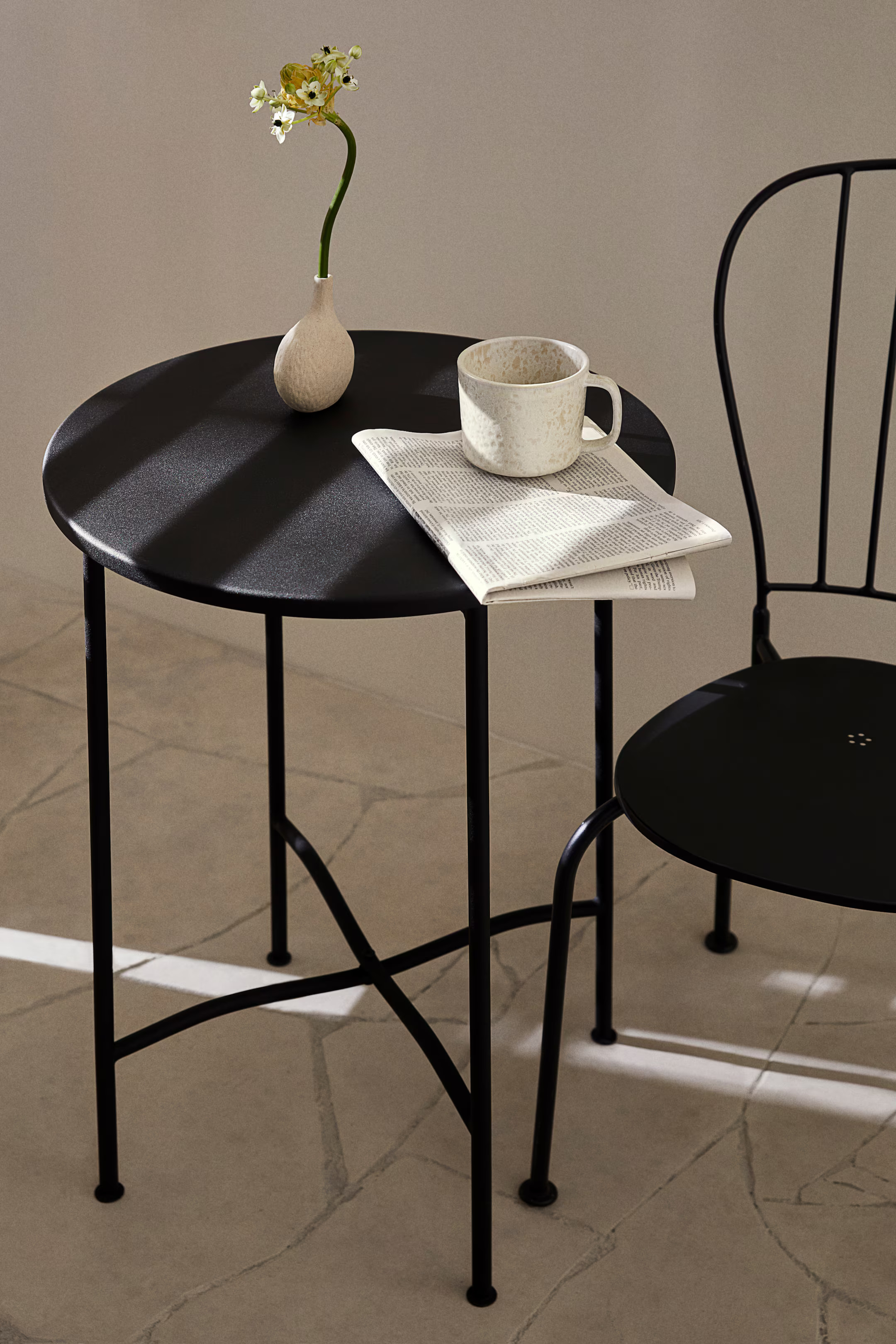 Café Table | H&M (US + CA)