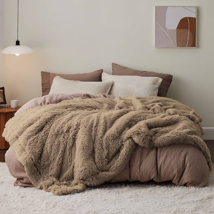 Bedsure GentleSoft Fluffy Brown King Size Blanket for Bed, Thick Soft Sherpa Fleece Faux Fur Bedd... | Amazon (US)