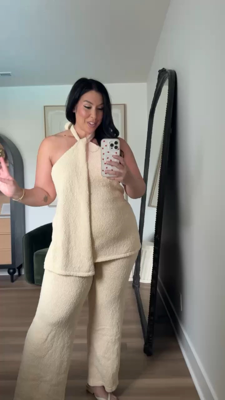 Chic matching set for summer! Wearing a size XL top and XXL pants!
-
-
-
Summer outfit, resort wear, matching set, beach outfit, coverup, resort style, midsize style, midsize fashion

#LTKMidsize #LTKSeasonal #LTKootd