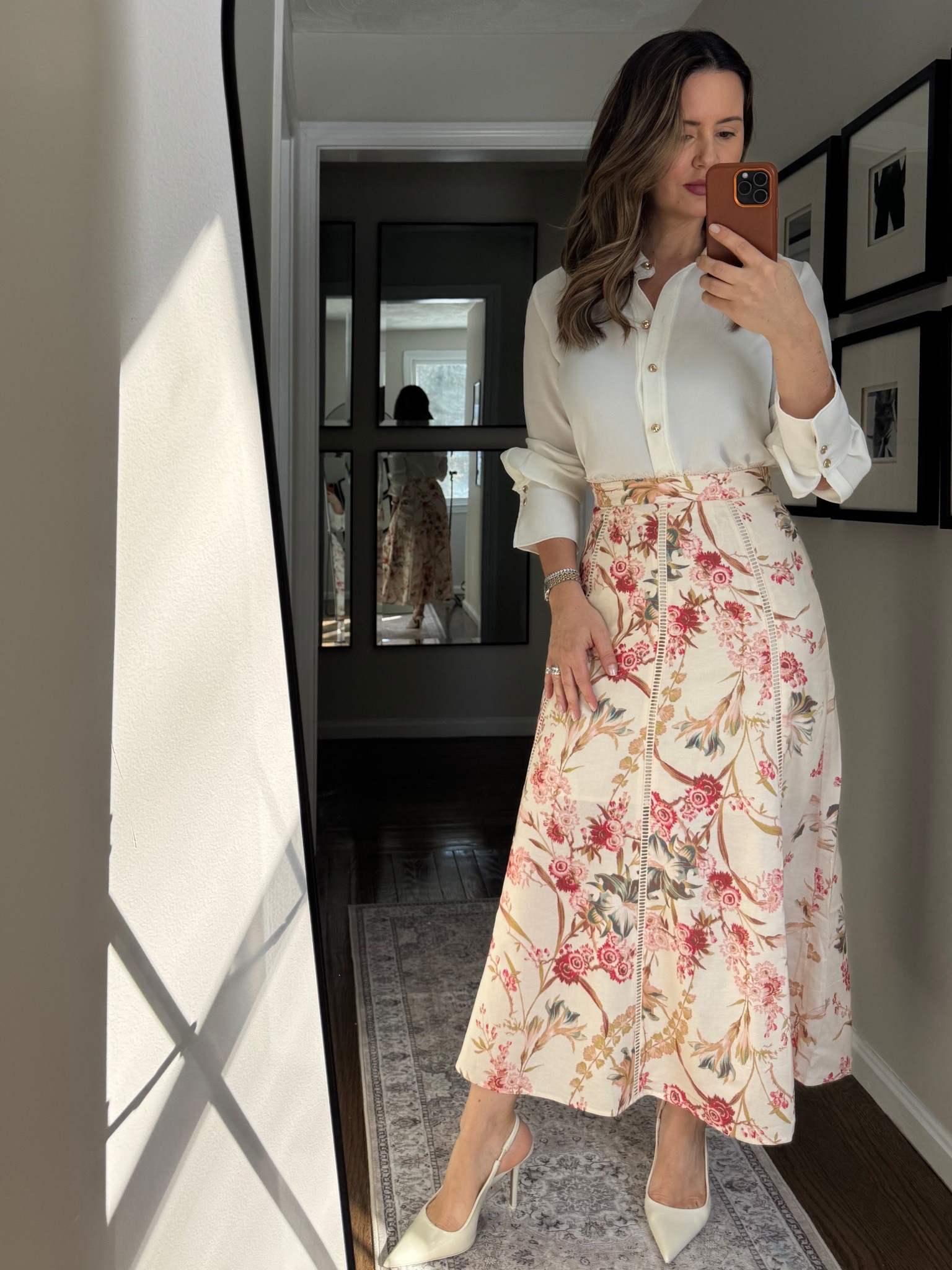 Elegant and feminine outfit 🌸

#LTKootd #LTKSeasonal #LTKOver40