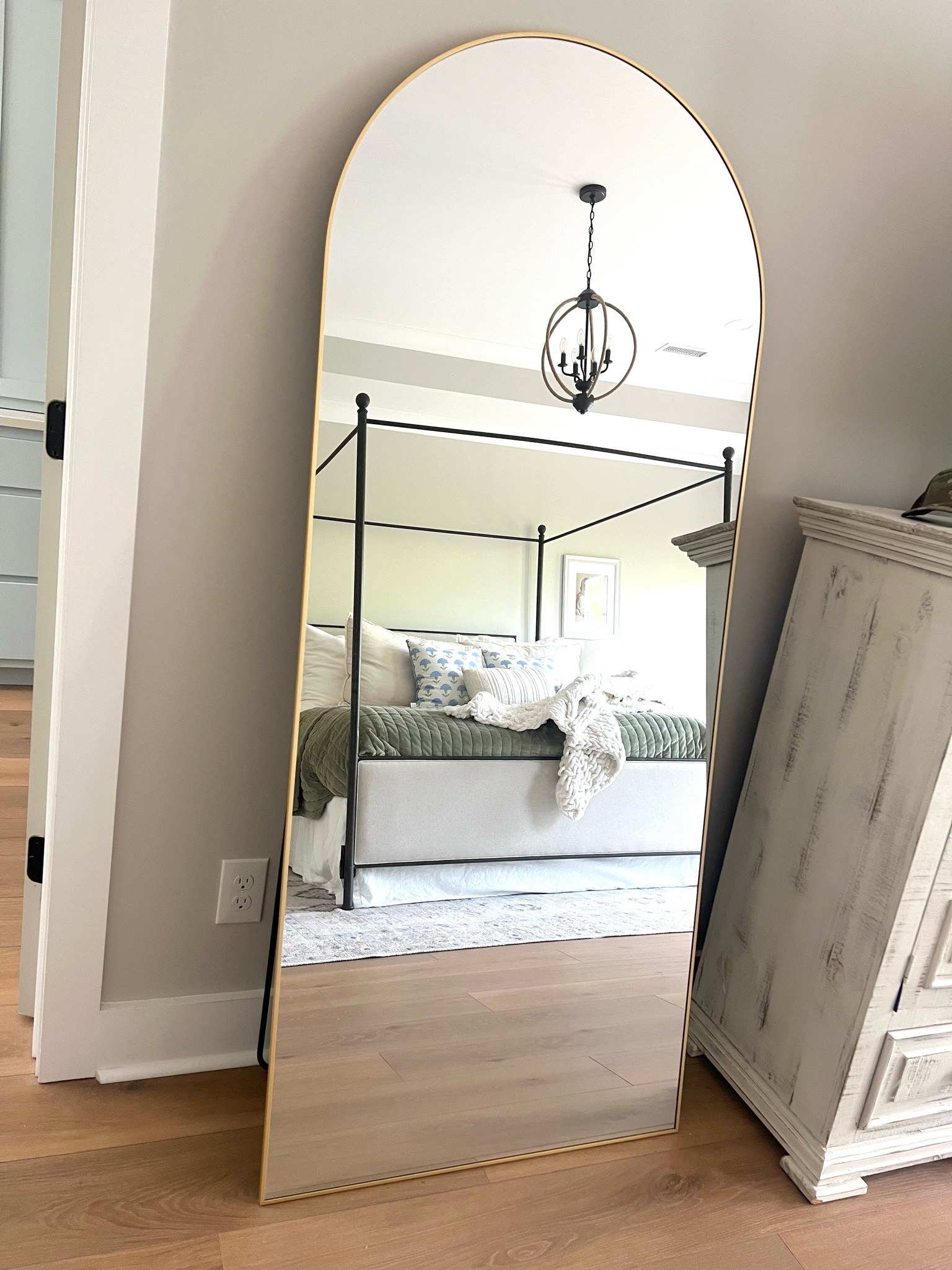Oversized, budget friendly mirror from Walmart! Currently on sale! 

#LTKhome #LTKsalealert
