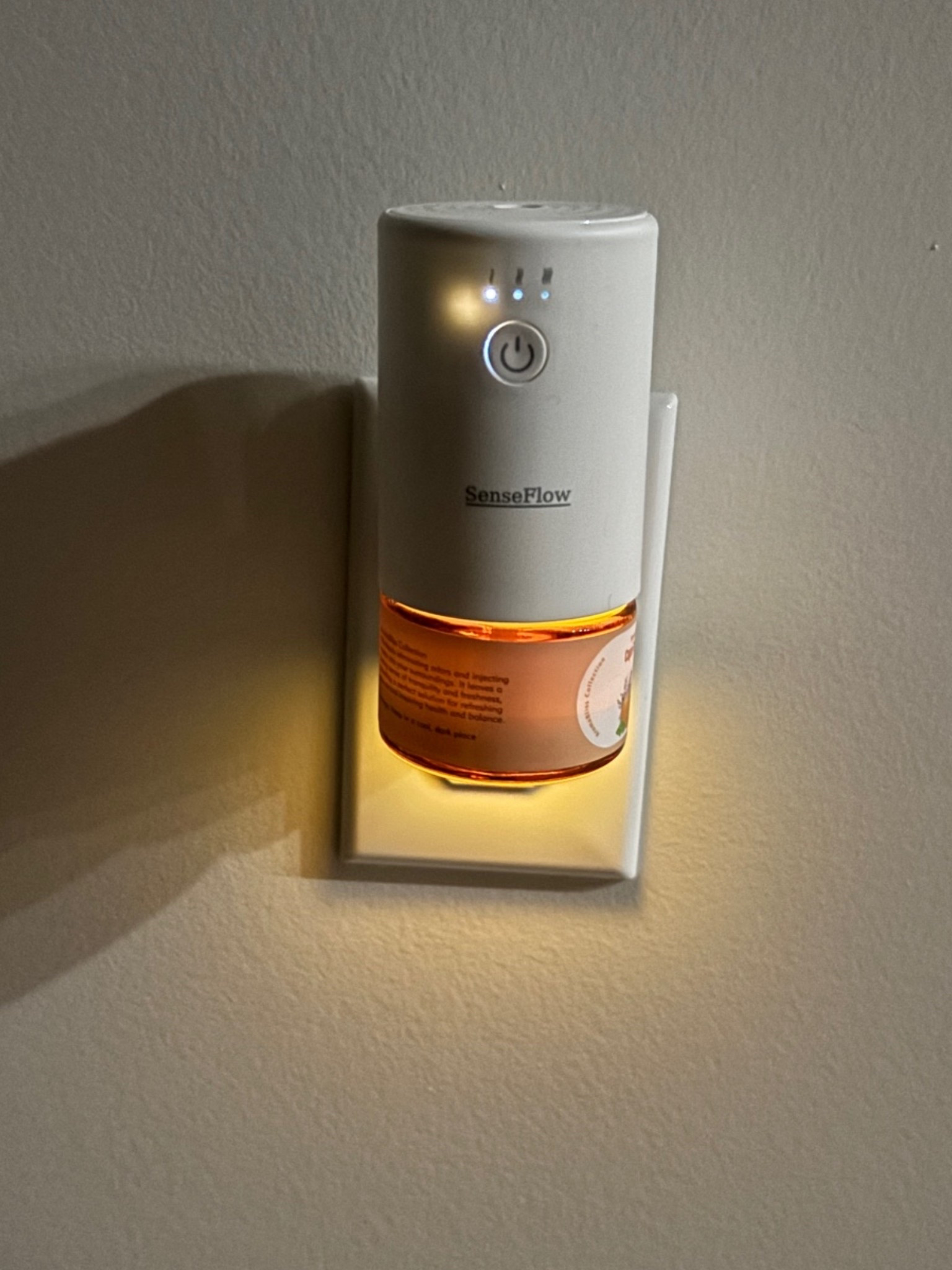 The only wall plugs I’ll use. Essential oils that’s clean and safe 🧡

#LTKSaleAlert #LTKHome #LTKmomlife