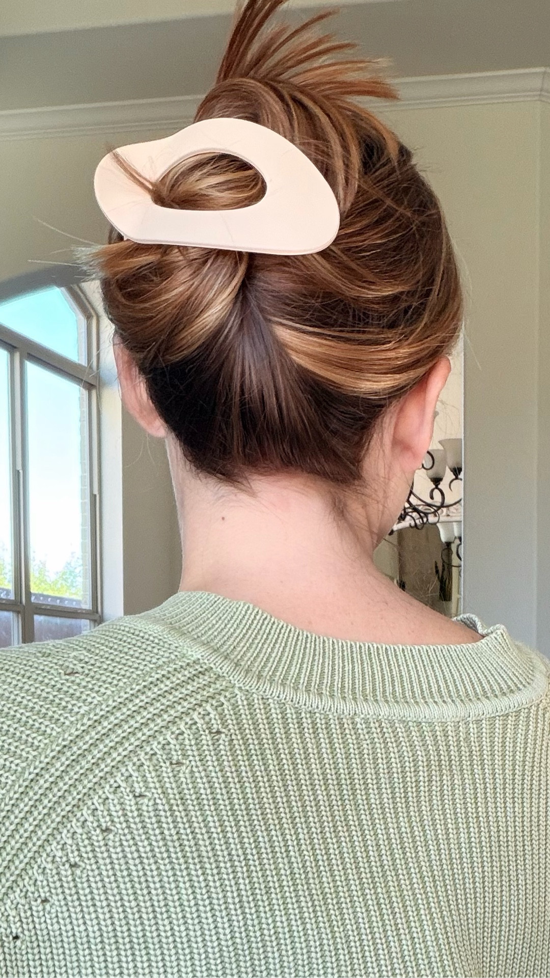 Pack of 6 lay flat hair clips from Amazon!