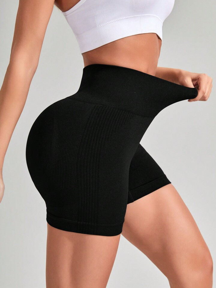 Yoga Basic Solid Color Wide Waist High Elasticity Seamless Sports Shorts | SHEIN