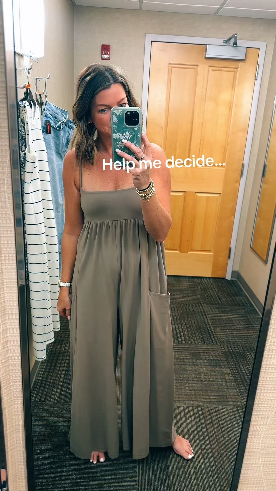 Is this a yes or no… 


#LTKOver40 #LTKTall #LTKSeasonal