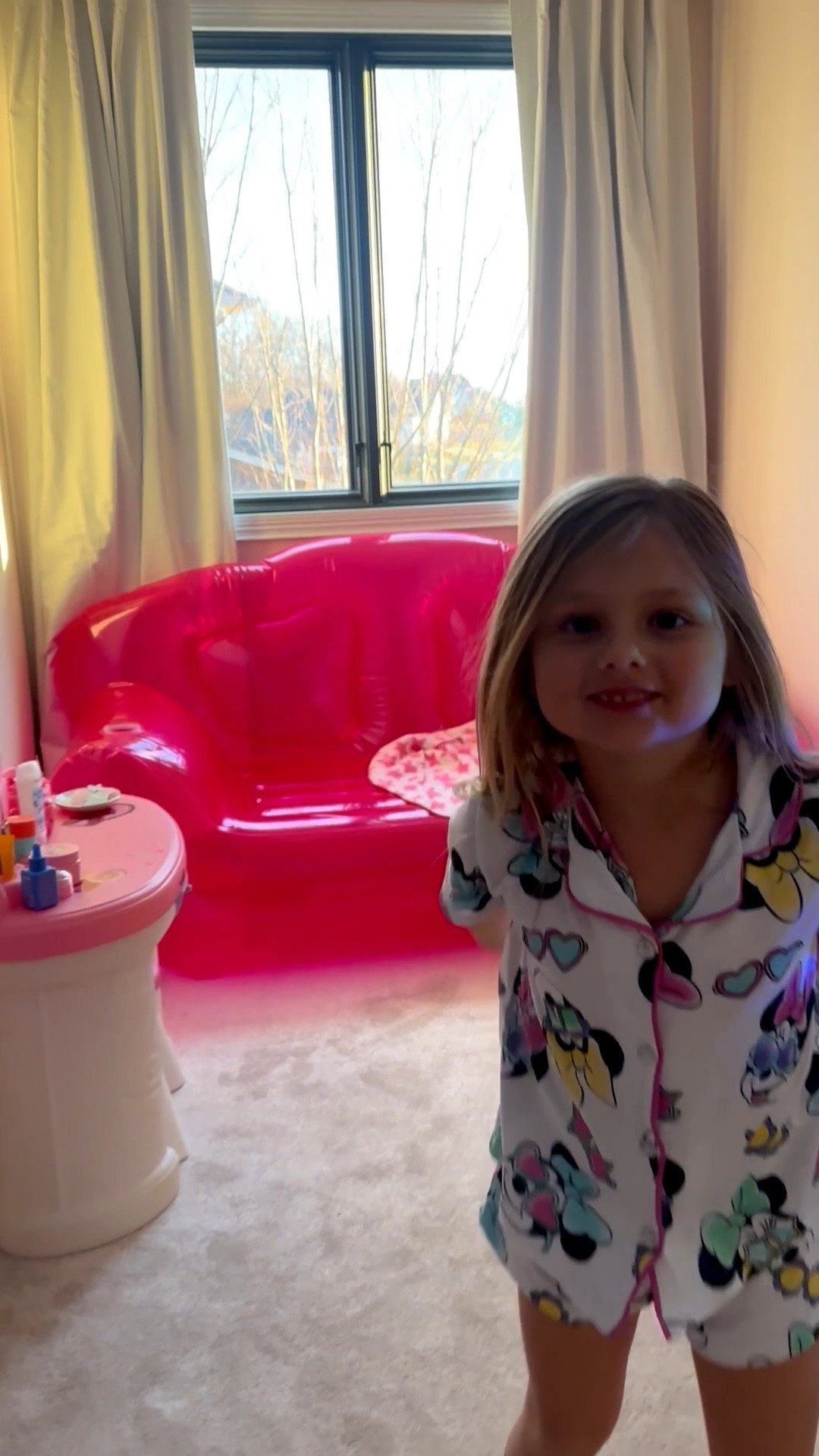 Give your girl a 90’s room with an inflatable couch, boombox, CDs, and today’s version of a lava lamp and she’ll love her room as much as you did when you were little🥰

#LTKHome #LTKKids