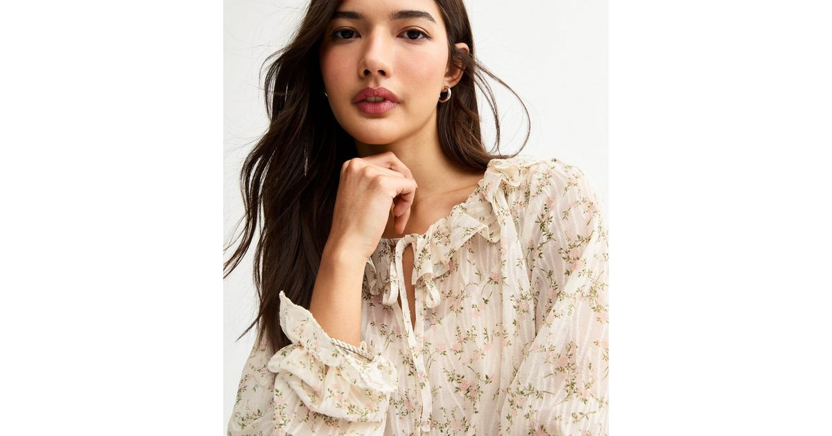 Off White Floral Print Ruffled Blouse | New Look | New Look (UK)
