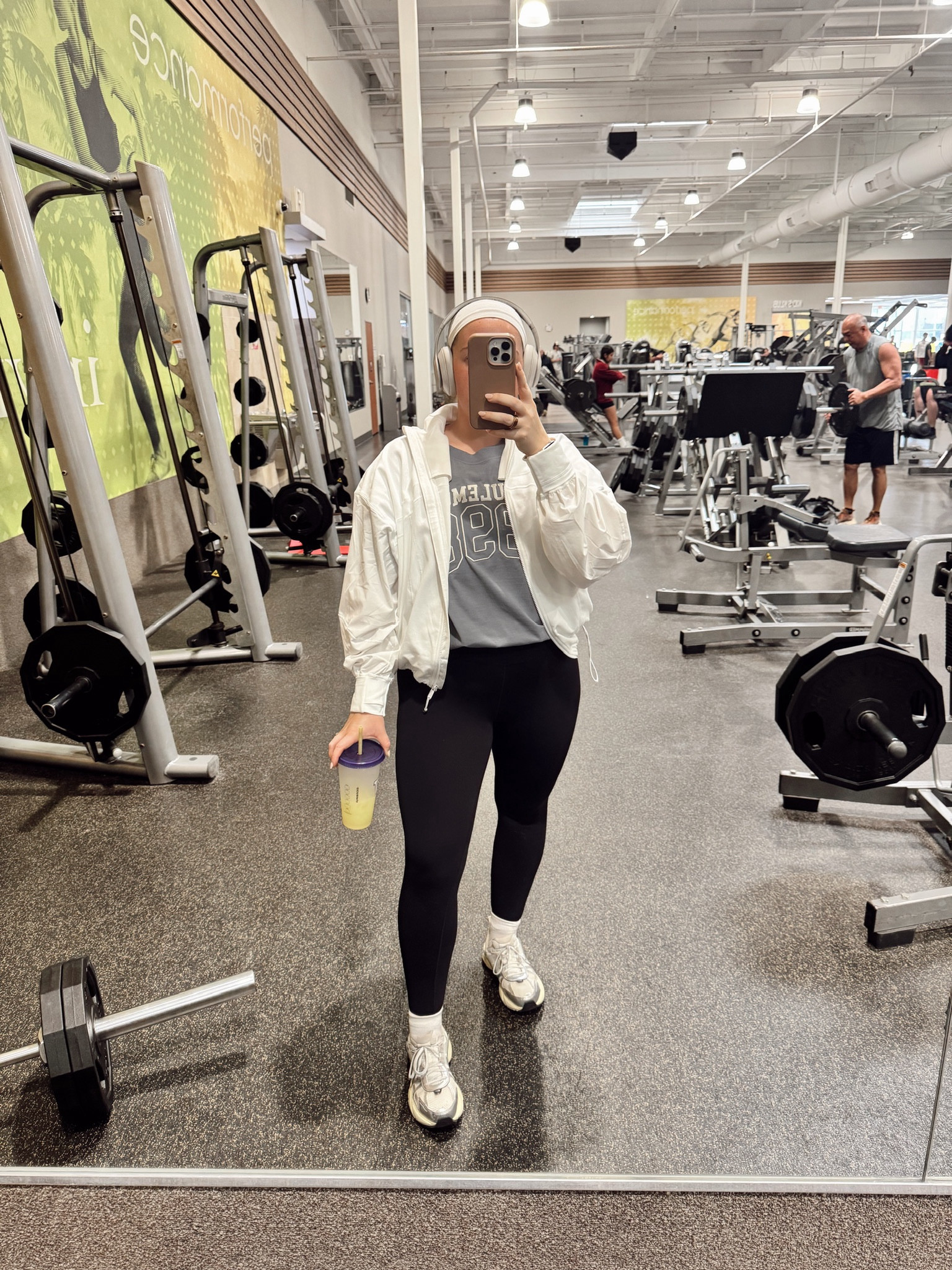 Midsize Gym OOTD! Wearing a size Large/12 in the top and bottoms. Linked a look for less of the leggings too! 🫶🏻🏋️‍♀️💪🏻

Size 12 | 5’4” | 180lbs 

#LTKFitness #LTKMidsize #LTKActive